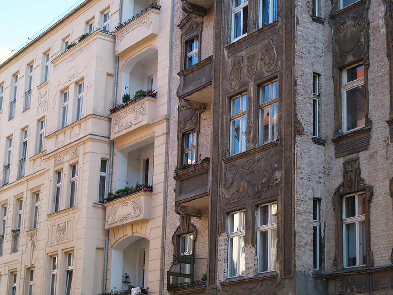 Altbau­sanierung bei L & N  UG (haftungsbeschränkt) in Nebra